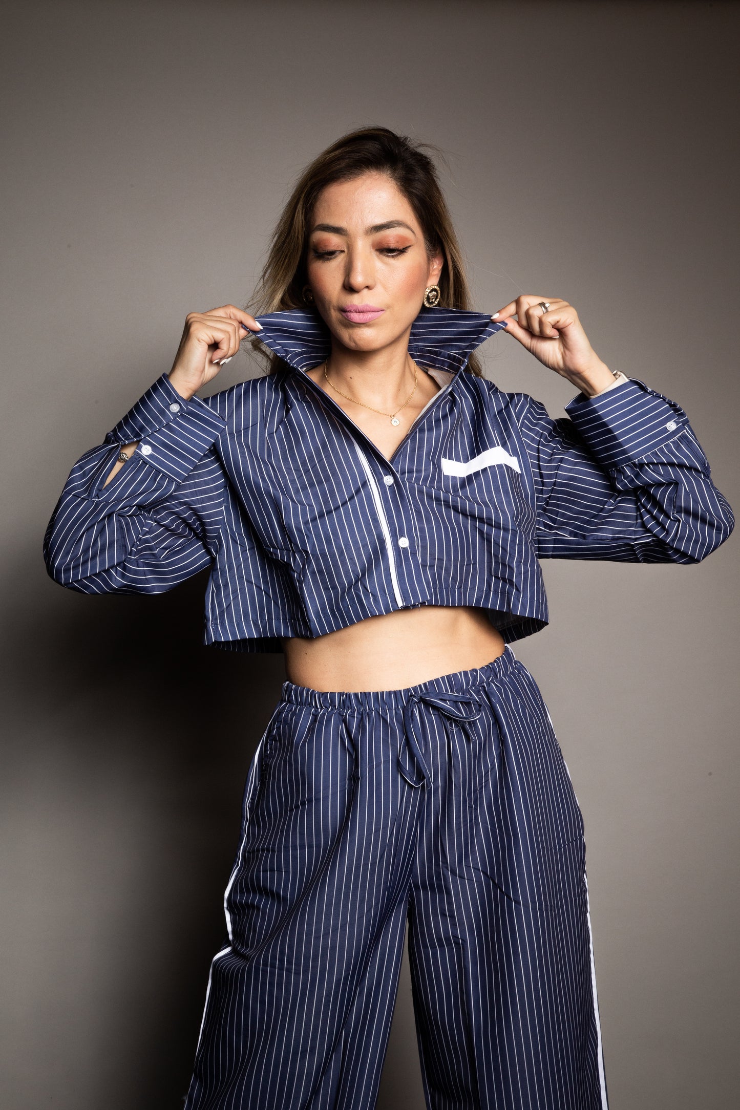 SET CAMISA Y PANTALÓN RAYA DE GIS