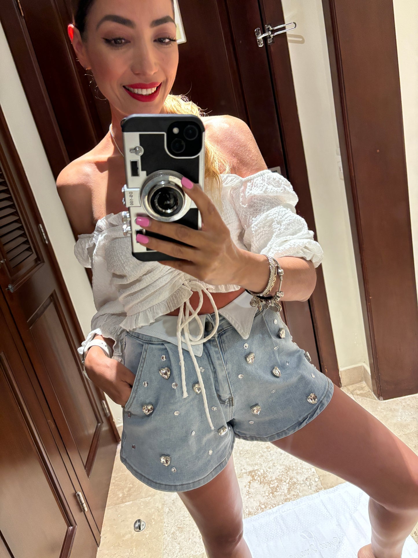 SHORTS PRETINA