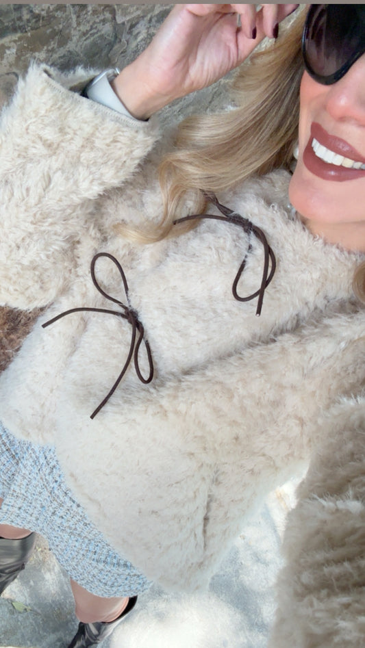 ABRIGO PELUCHITO MOÑO