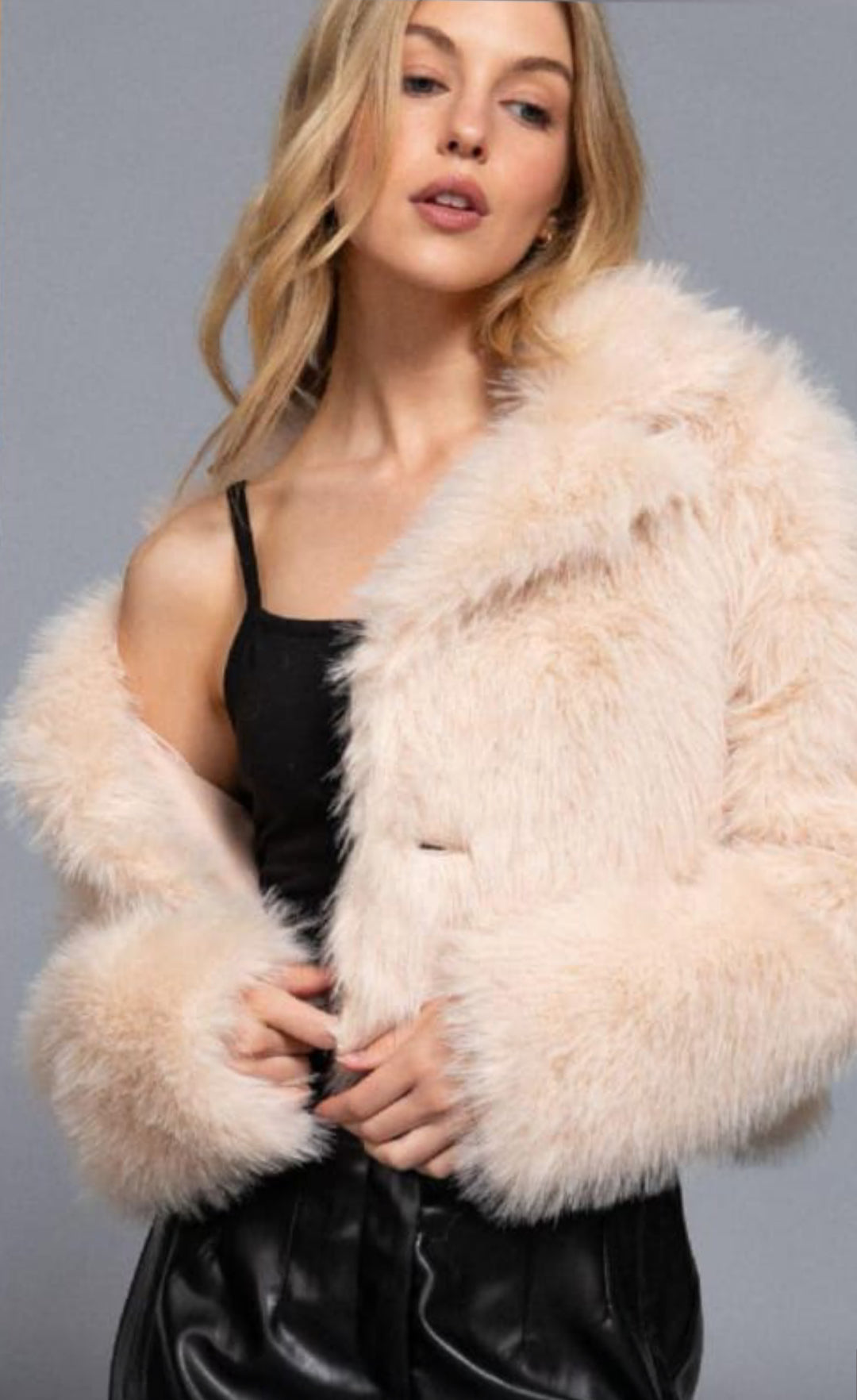ABRIGO IVORY FAUX FUR