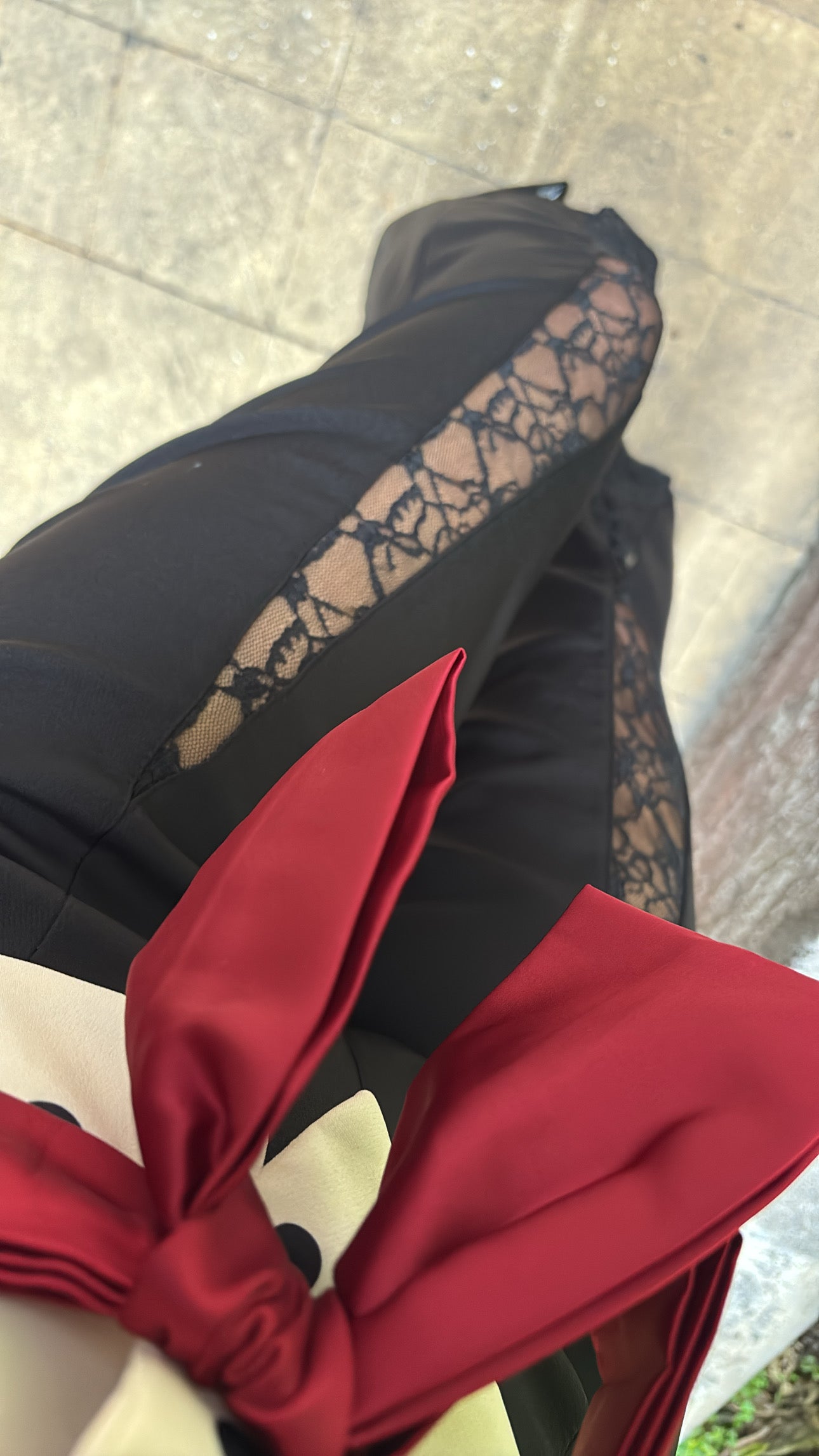 PANTALÓN LISO CON ENCAJE