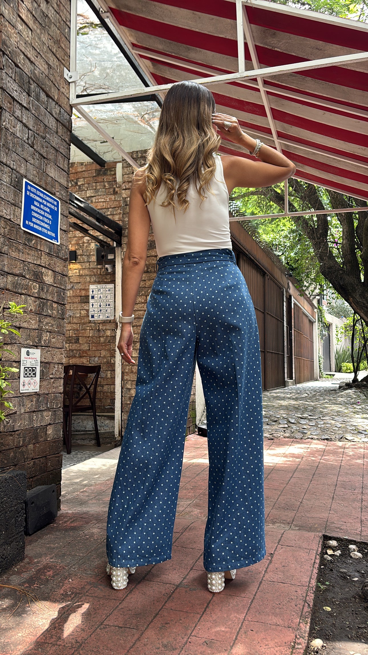 PANTALÓN VESTIR LUNARES AZUL