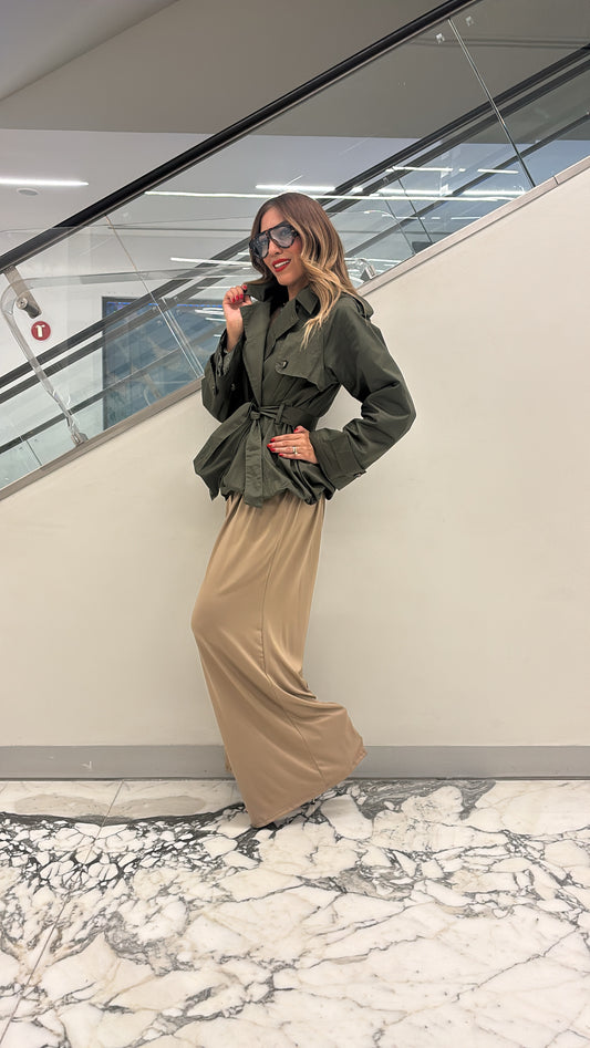 GABARDINA PEPLUM VERDE