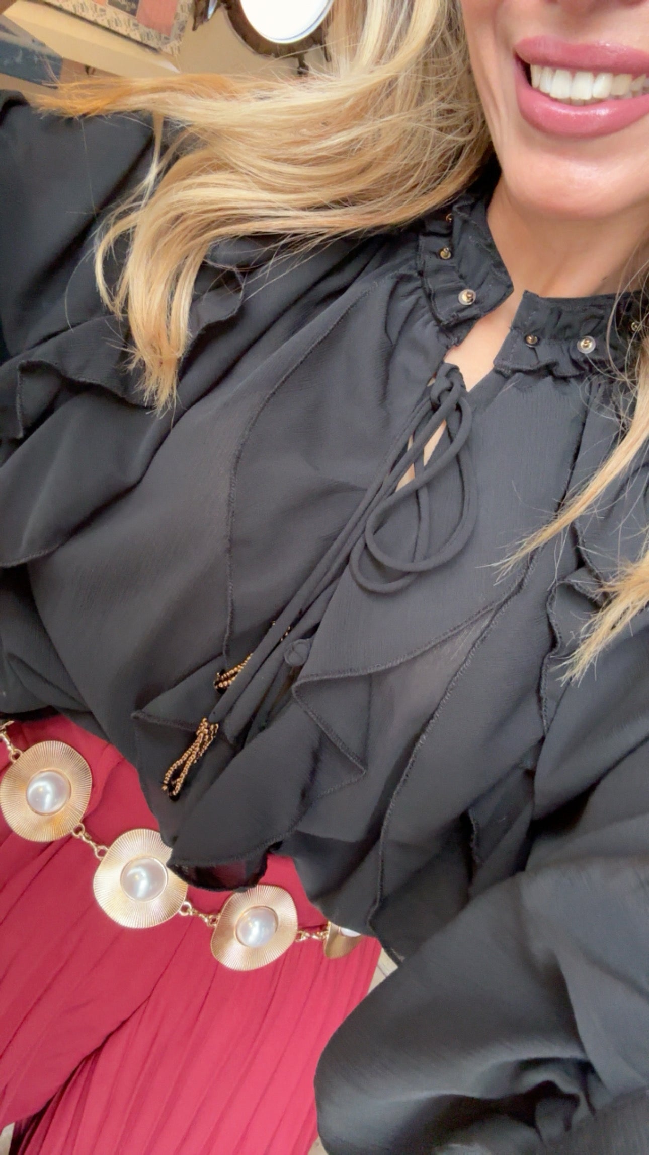 BLUSA NEGRO OLANES