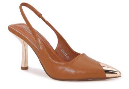 ZAPATILLAS PUNTA METÁLICA CARAMELO