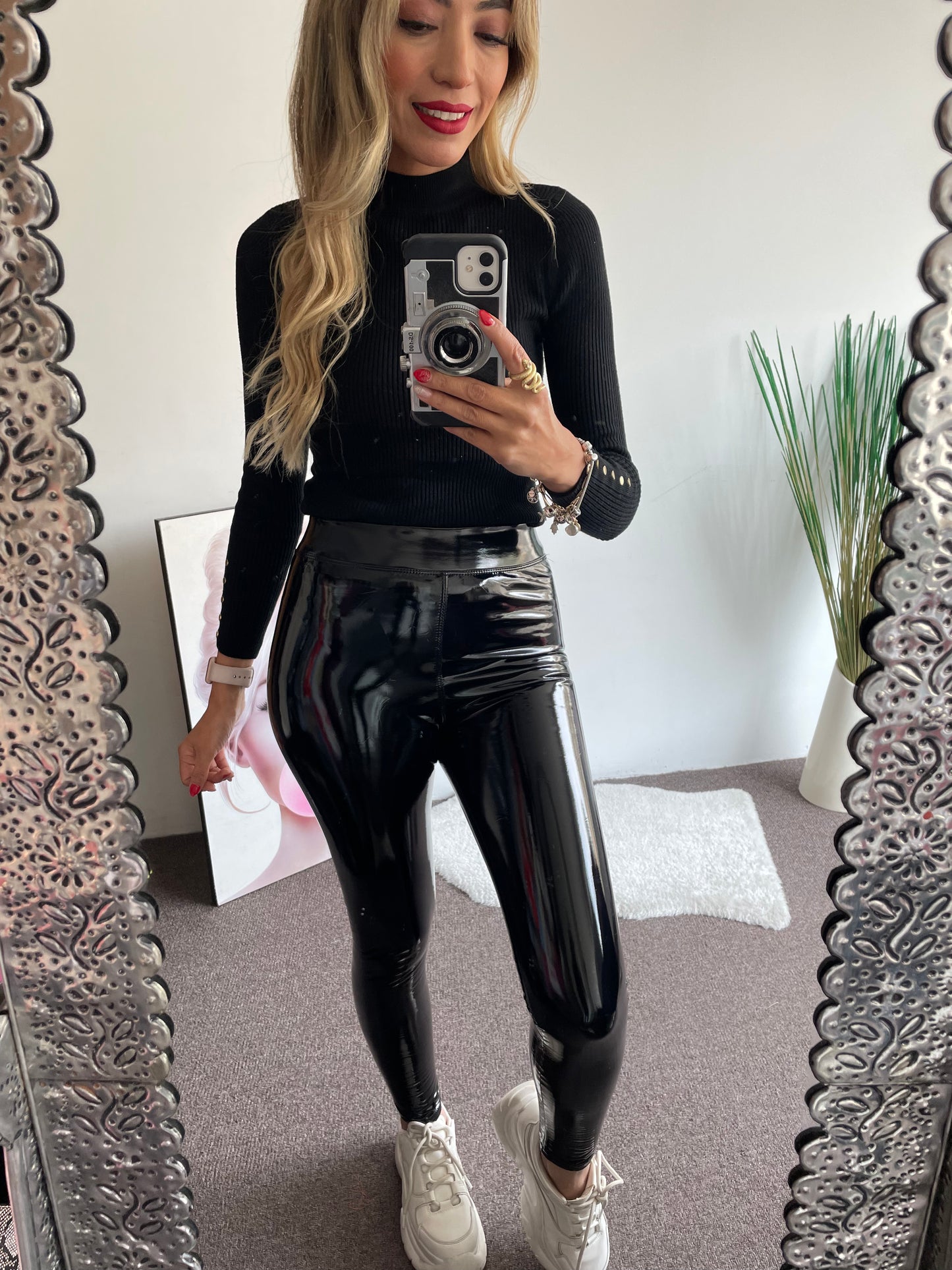 LEGGINGS LÁTEX AFELPADOS