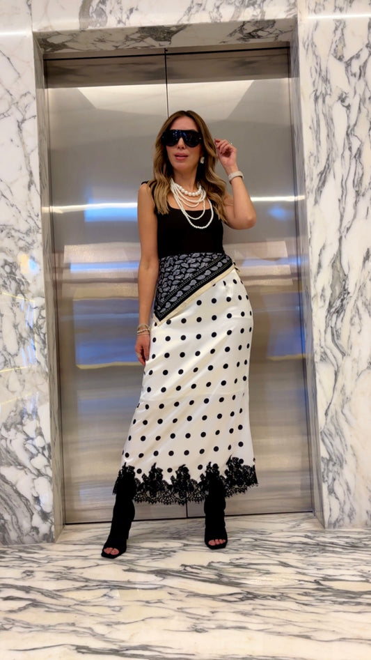 FALDA SATINADA LUNARES MARFIL