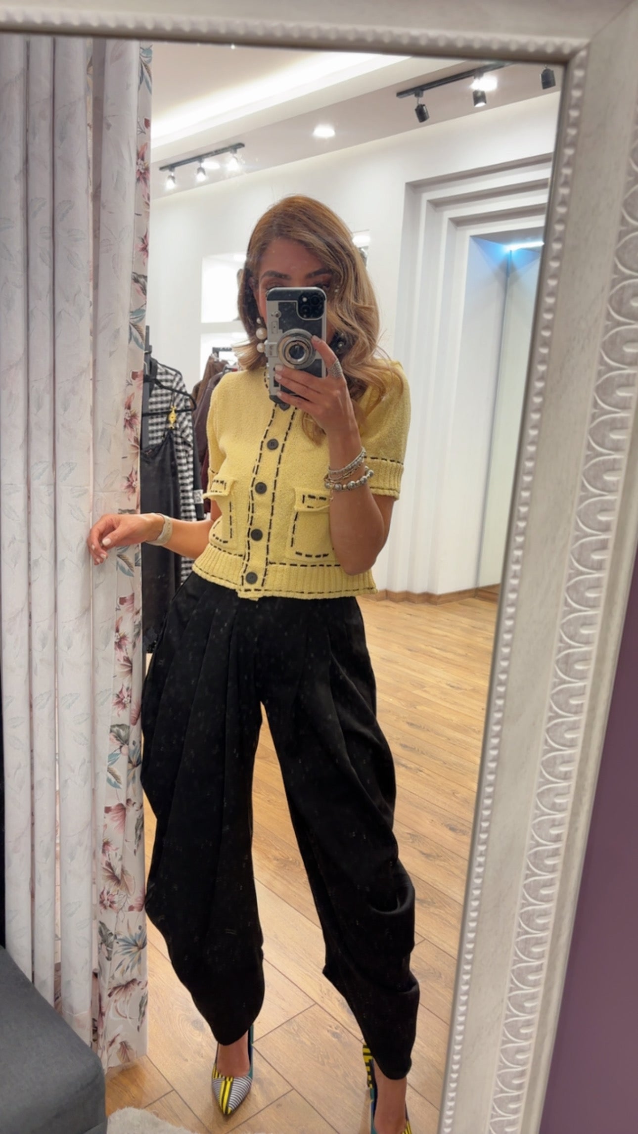 BLUSA PESPUNTE AMARILLO