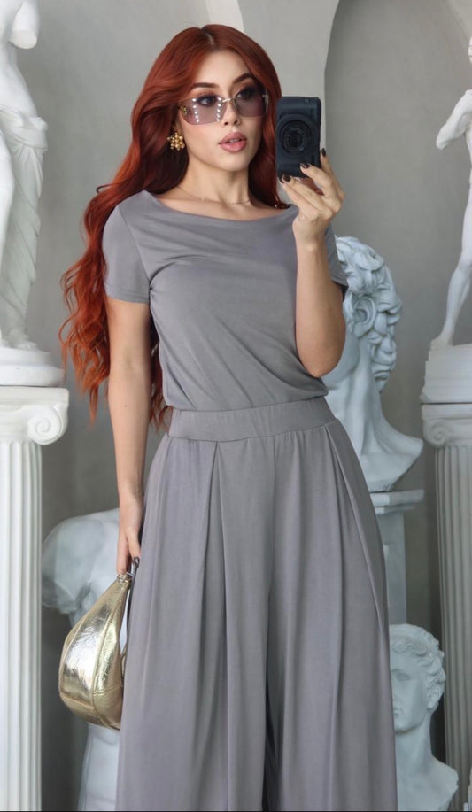 SET BLUSA Y PANTALÓN FLUIDO GRIS