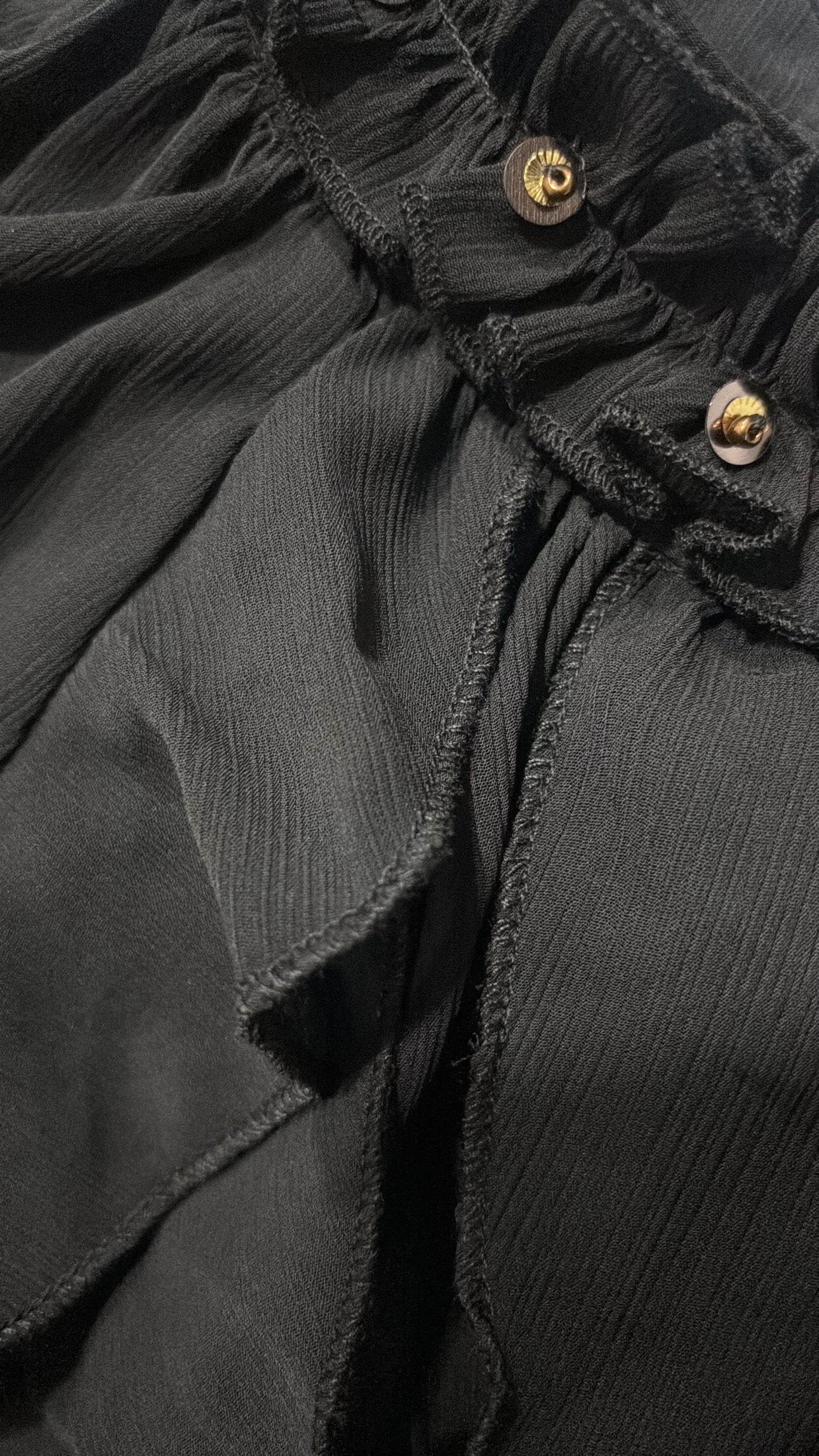 BLUSA NEGRO OLANES