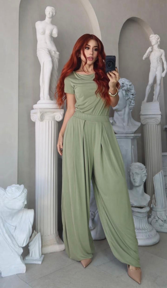 SET BLUSA Y PANTALÓN FLUIDO VERDE