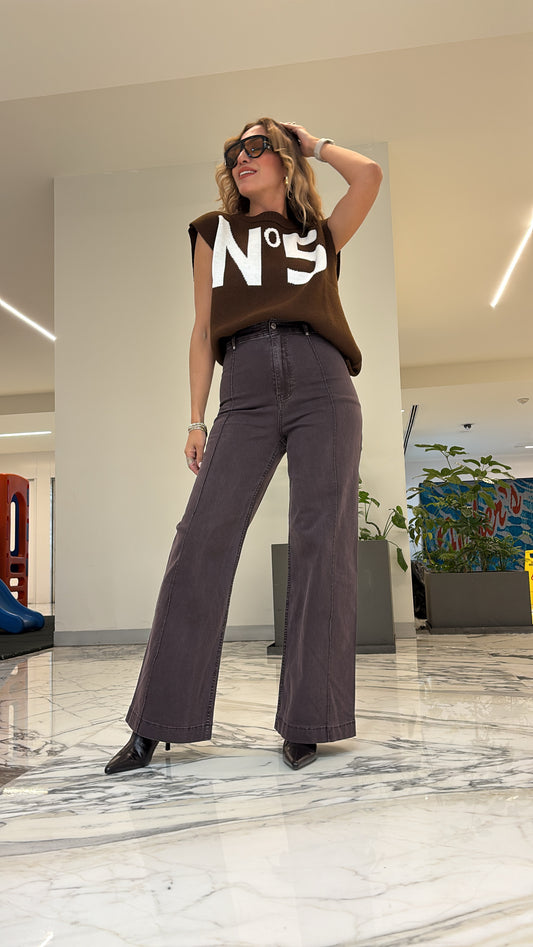 JEANS TIRO ALTO CHOCOLATE