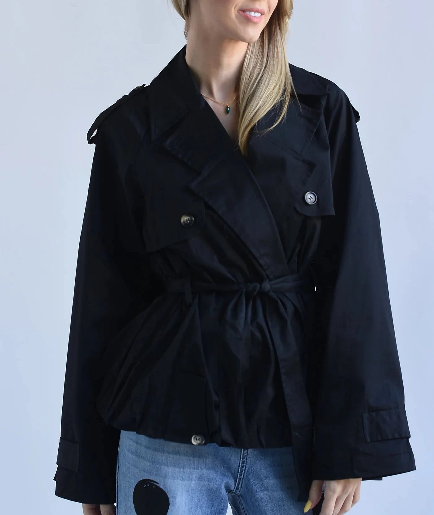 GABARDINA PEPLUM NEGRO