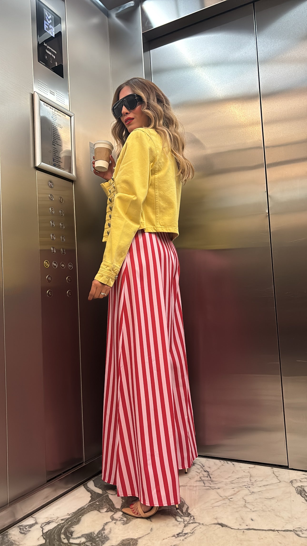 PANTALÓN WIDE LEG TIPO PALAZZO RAYAS