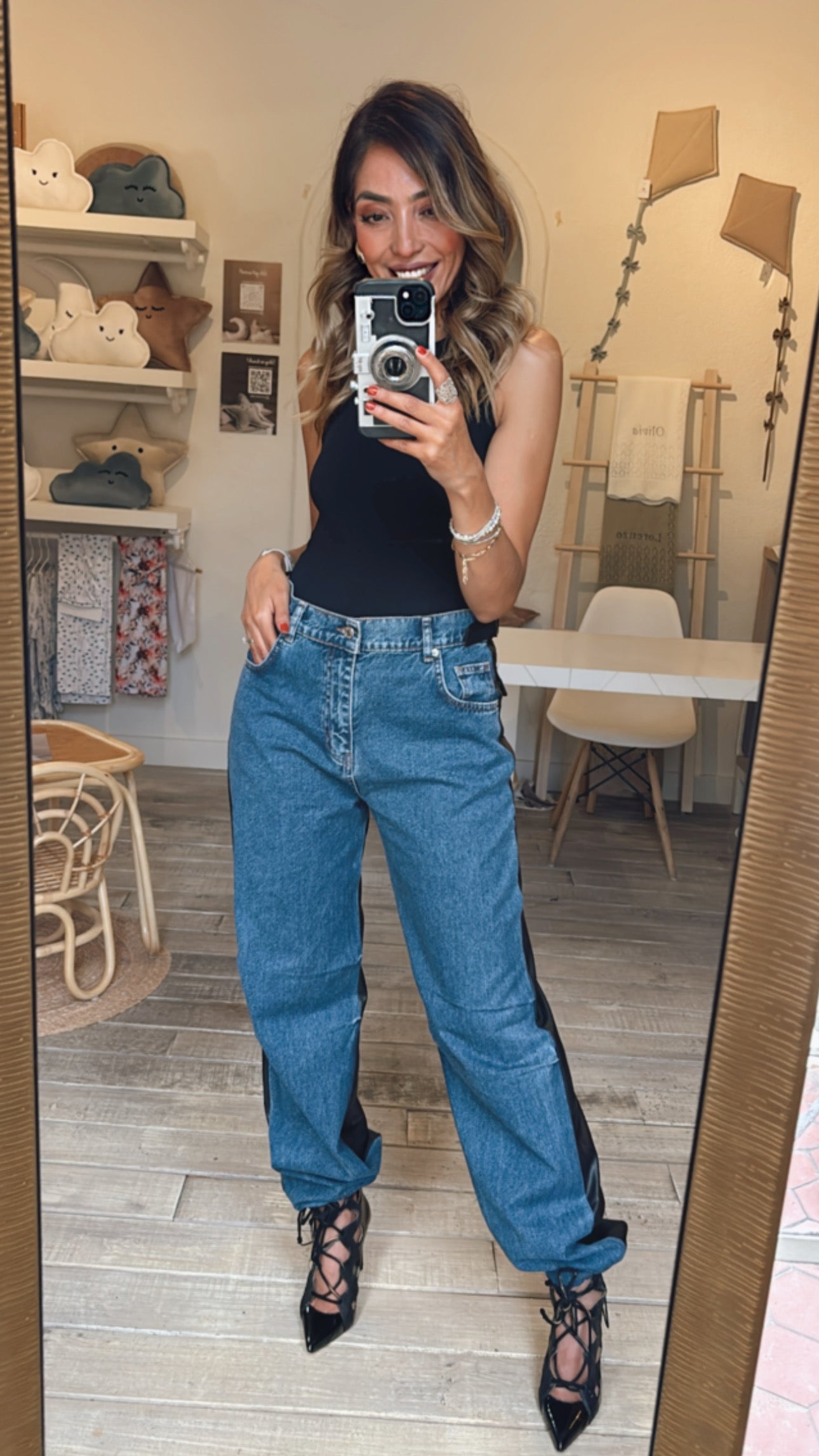 JEANS CON VINIPIEL