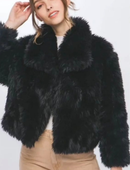 ABRIGO NEGRO FAUX FUR