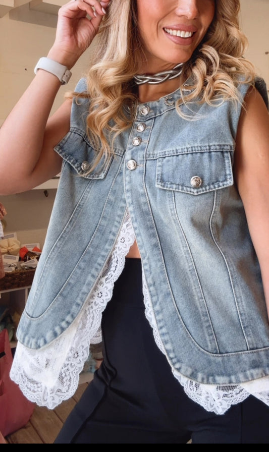 CHALECO DENIM CON ENCAJE