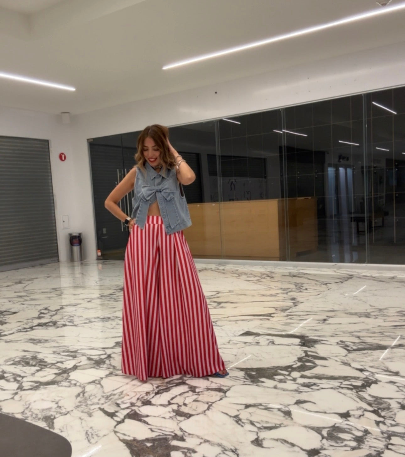 CHALECO DENIM MOÑO