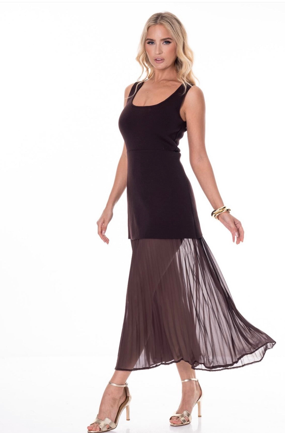 VESTIDO PLISADO NEGRO