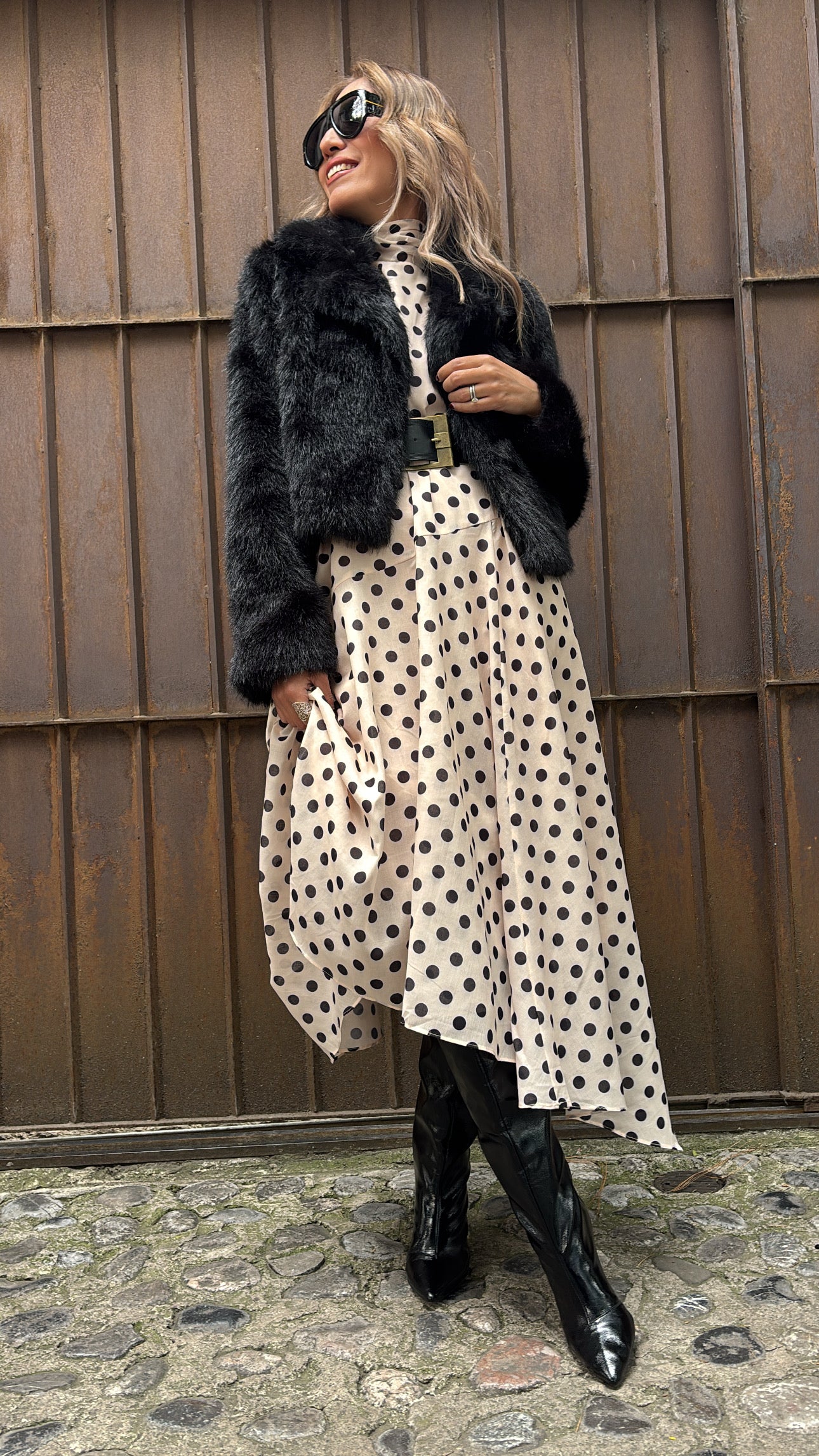 CINTURÓN HEBILLA NEGRO