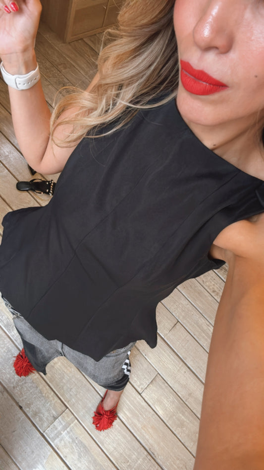 TOP PEPLUM NEGRO