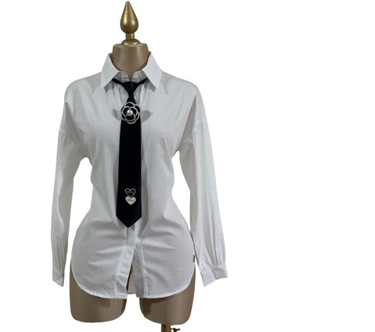 BLUSA CON CORBATA