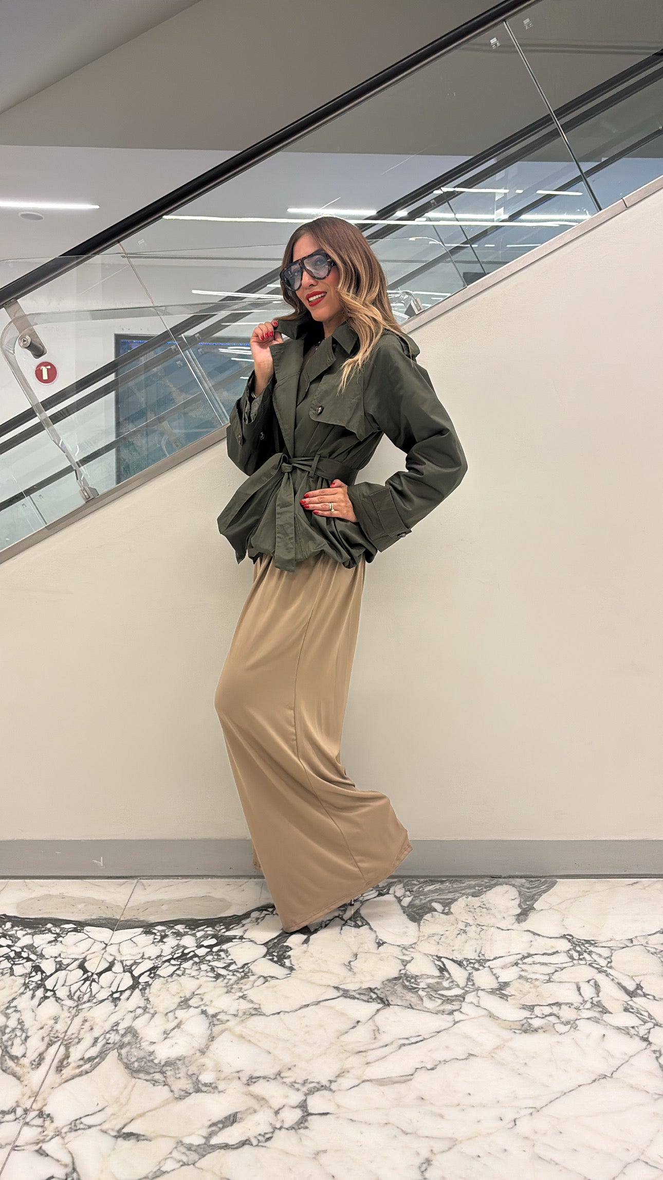 GABARDINA PEPLUM VERDE