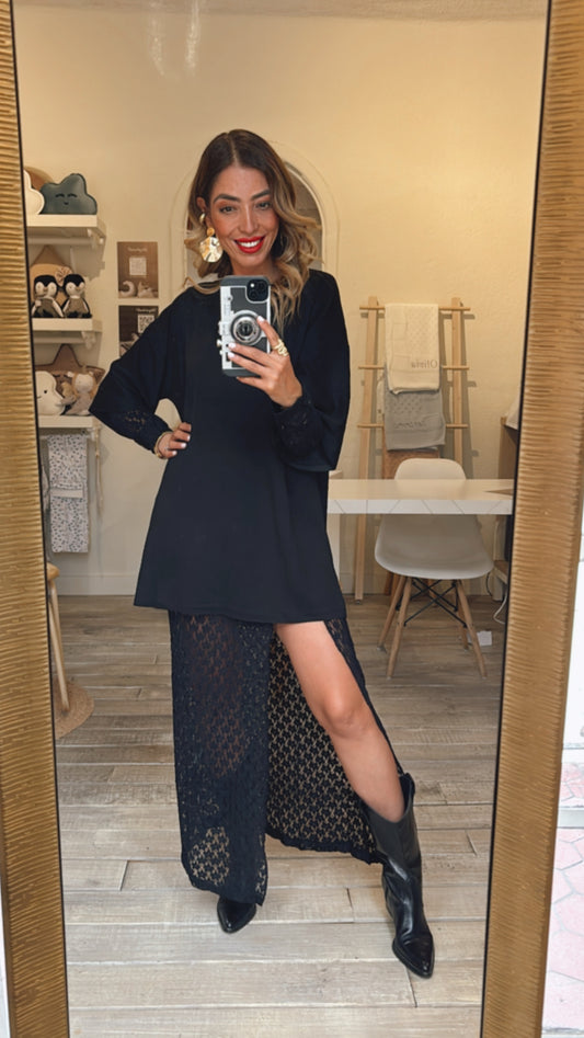 VESTIDO DE ENCAJE CON PLAYERA
