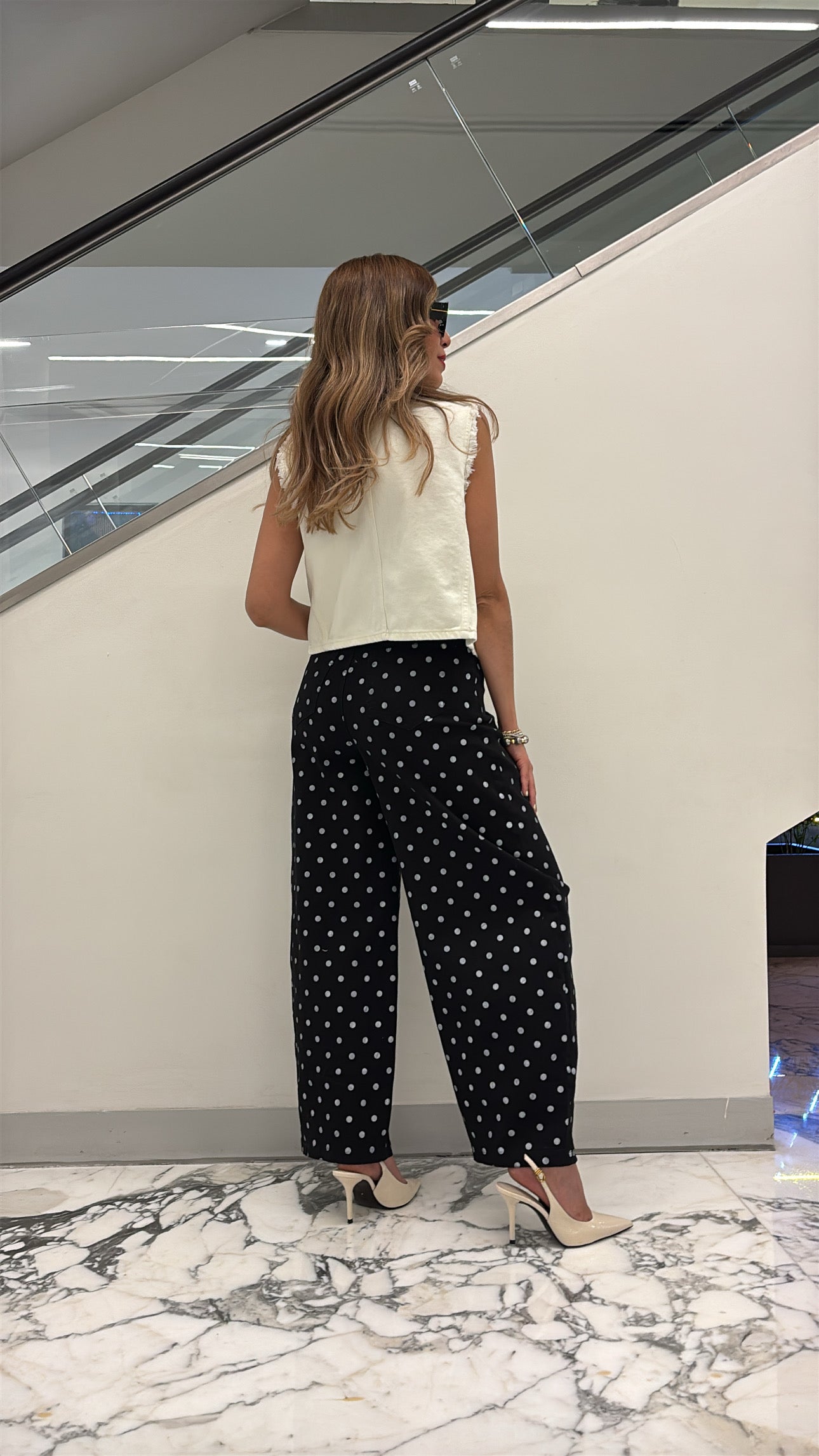 JEANS BARREL POLKA DOTS NEGRO JARETA PERLAS