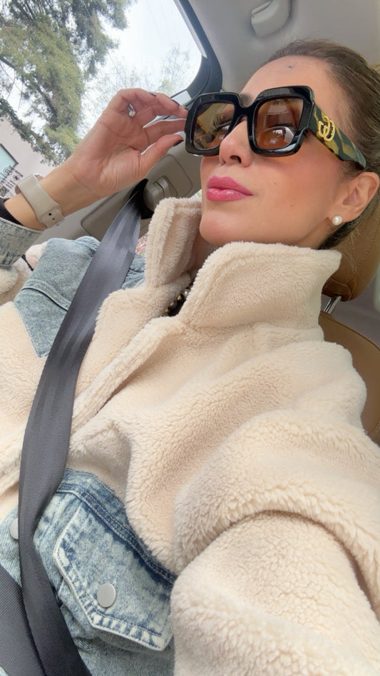 ABRIGO BORREGUITO CON DENIM