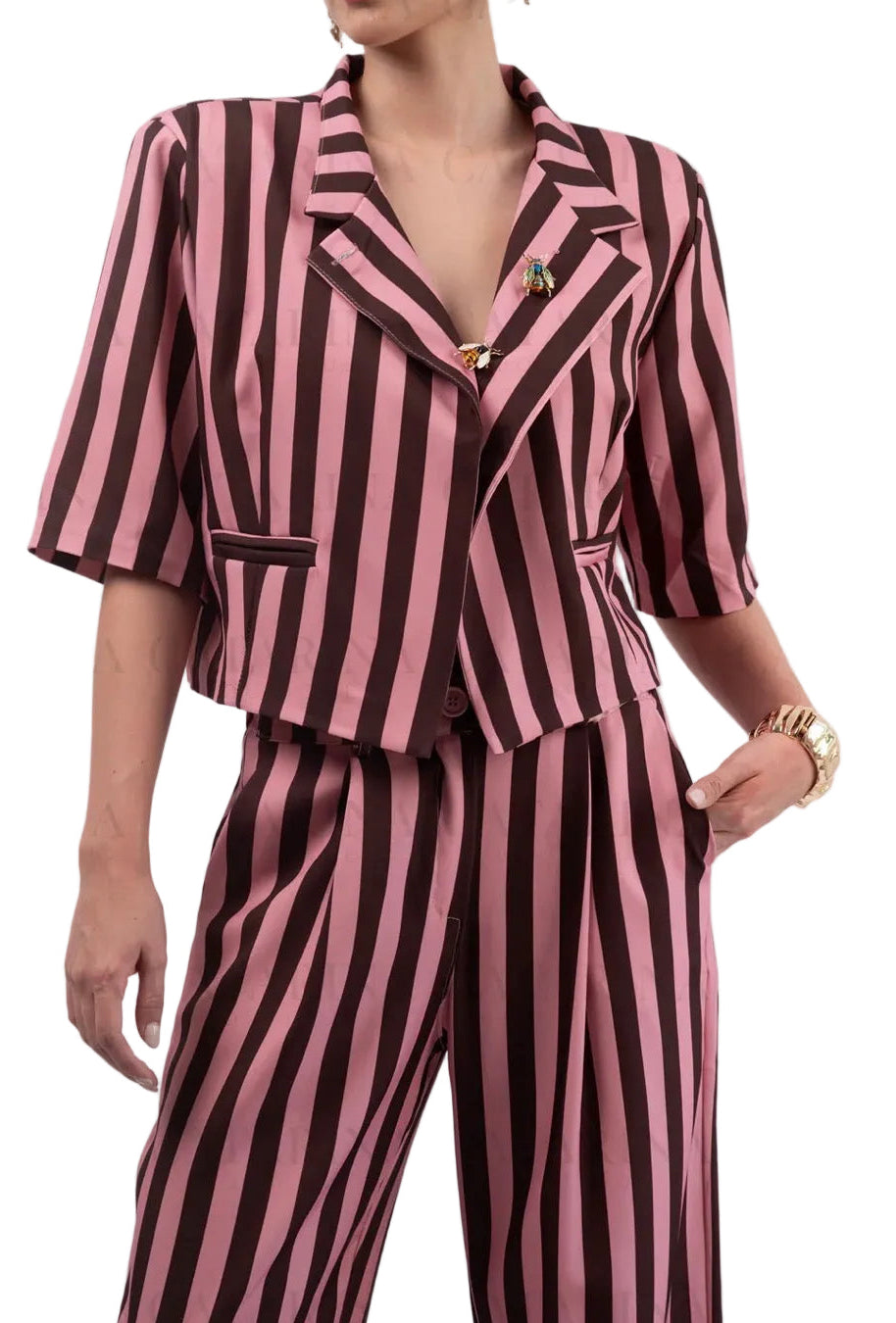 CONJUNTO SACO Y PANTALÓN FLUIDO RAYAS
