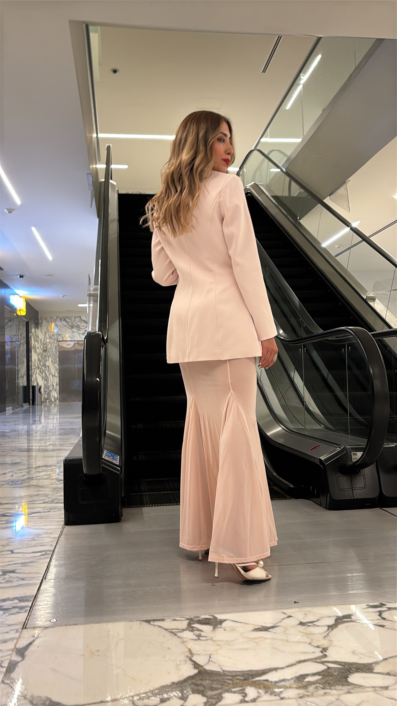 SET BLAZER Y FALDA EN TRANSPARENCIA