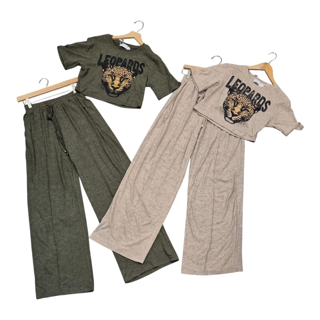 SET PANTALON Y TSHIRT LEOPARDO BEIGE