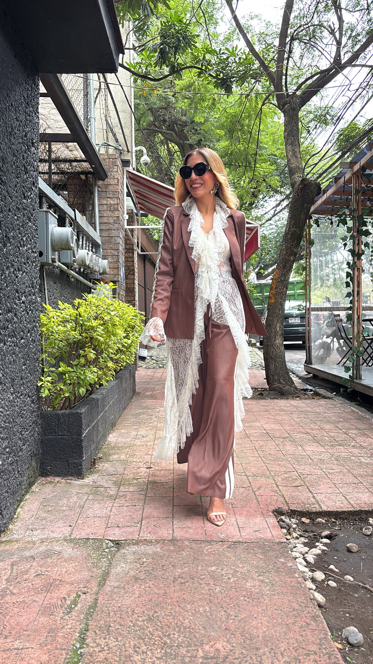 ENSAMBLE ENCAJE BEIGE