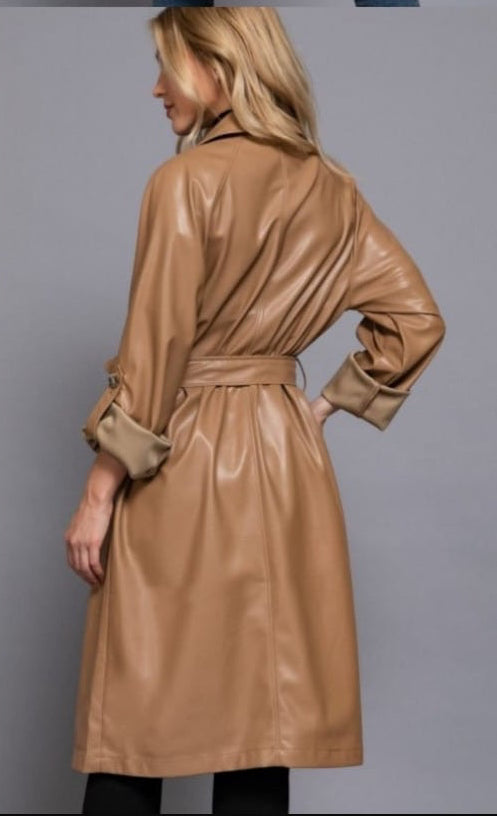 GABARDINA EFECTO PIEL CARAMELO